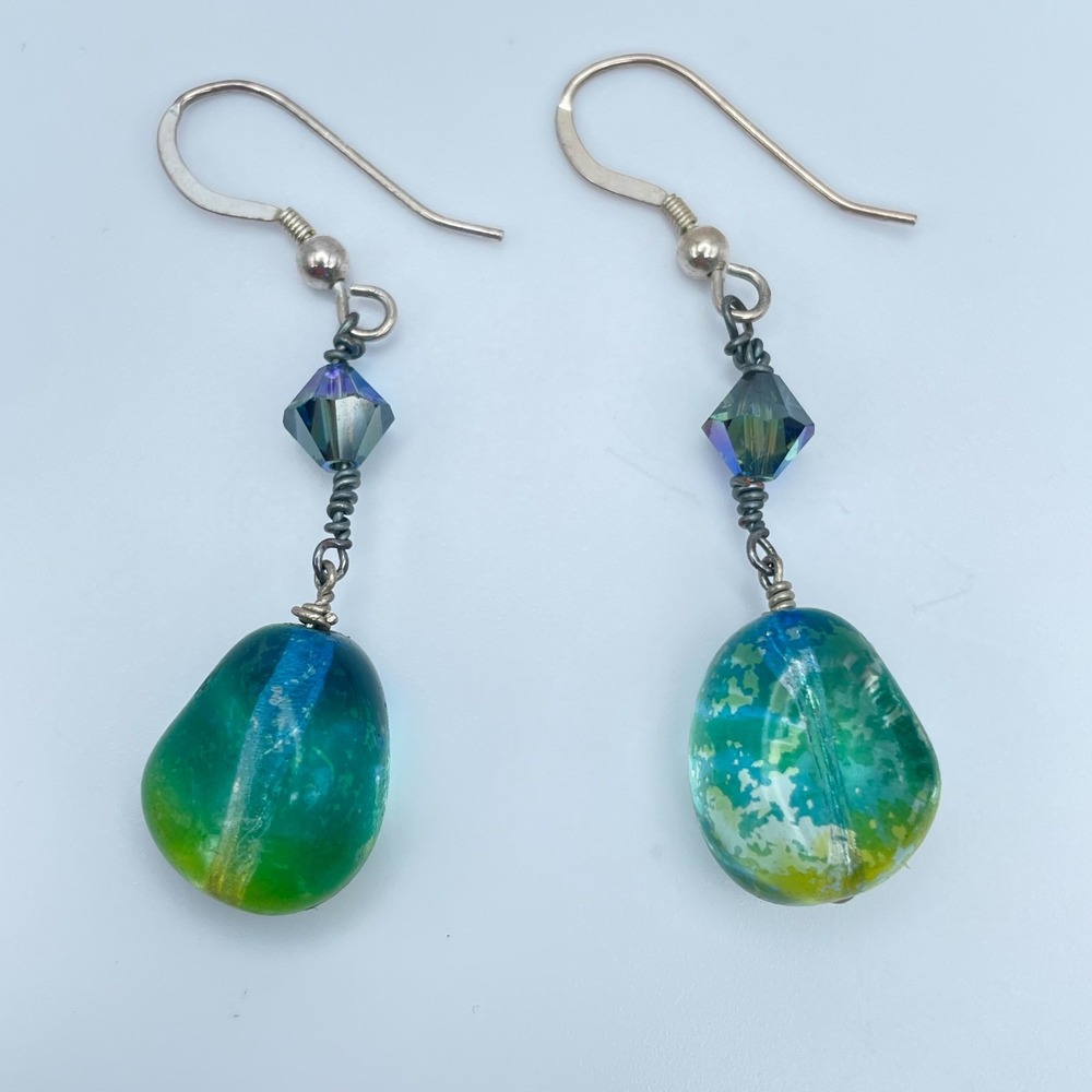 Vintage 90s Teal Blue Green Lampwork Glass Silver Tone Drop Earrings Boho Retro